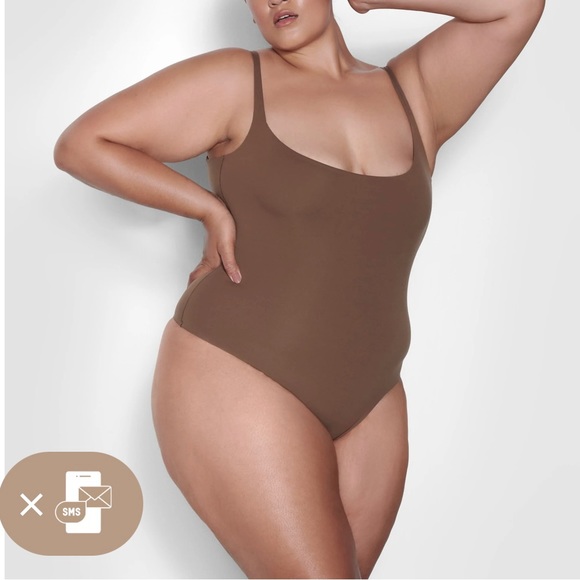 FITS EVERYBODY SQUARE NECK BODYSUIT | ONYX - ONYX / 2X - Picture 5 of 5